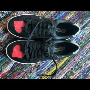 Steve Madden size 7 women’s runner/shoes